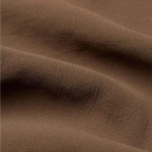 Aritzia Wilfred Alanya Pants in size 0 short. Color is Cocoa Bean - Picture 12 of 12